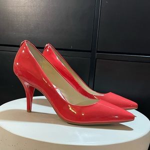 Michael Kors Size 11 Coral Pumps